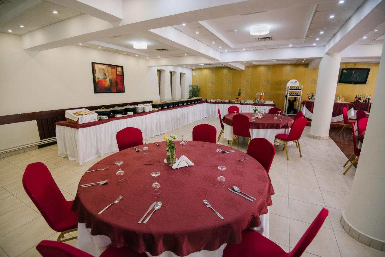 Complex Balnear Covasna Hotel ภายนอก รูปภาพ