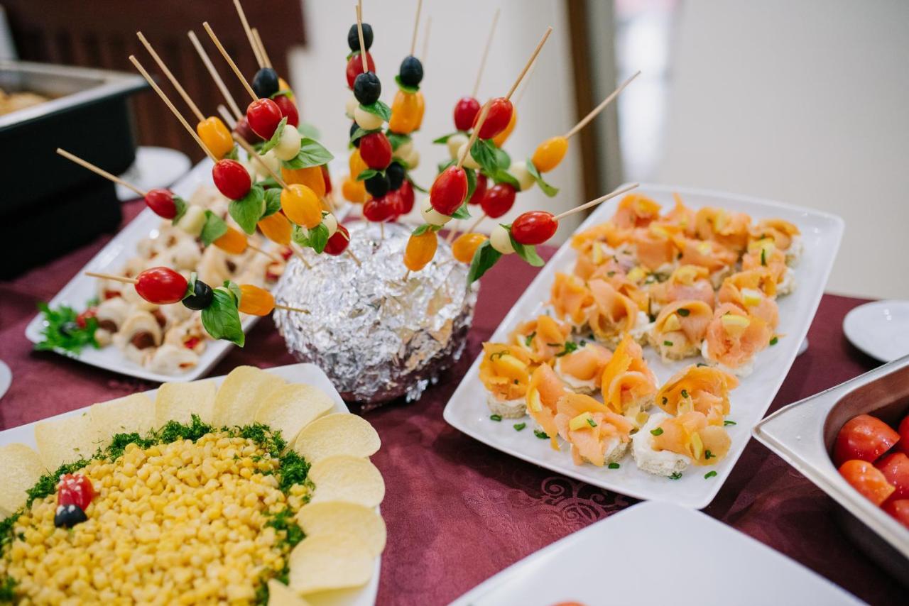 Complex Balnear Covasna Hotel ภายนอก รูปภาพ